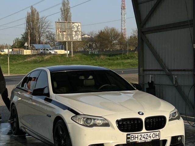 Белый БМВ 5 Серия, объемом двигателя 3 л и пробегом 167 тыс. км за 18500 $, фото 1 на Automoto.ua