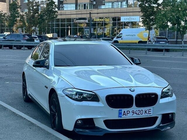 Білий БМВ 5 Серія, об'ємом двигуна 2 л та пробігом 180 тис. км за 14000 $, фото 1 на Automoto.ua