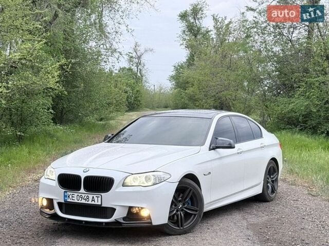 Белый БМВ 5 Серия, объемом двигателя 2 л и пробегом 260 тыс. км за 12000 $, фото 1 на Automoto.ua
