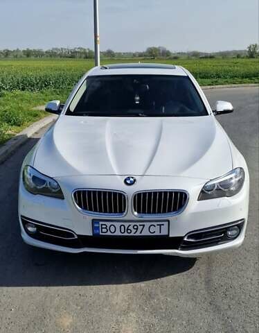 Белый БМВ 5 Серия, объемом двигателя 2.98 л и пробегом 238 тыс. км за 16000 $, фото 1 на Automoto.ua