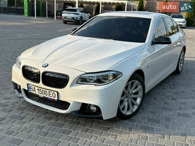 Белый БМВ 5 Серия, объемом двигателя 2.99 л и пробегом 230 тыс. км за 17999 $, фото 1 на Automoto.ua