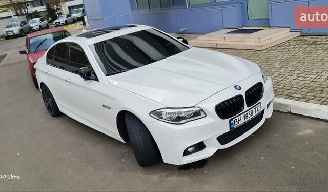 Белый БМВ 5 Серия, объемом двигателя 3 л и пробегом 117 тыс. км за 23000 $, фото 1 на Automoto.ua