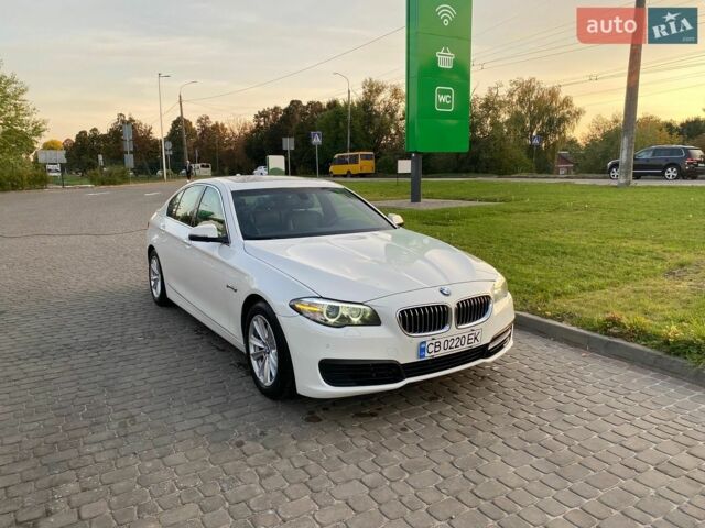 Белый БМВ 5 Серия, объемом двигателя 2 л и пробегом 153 тыс. км за 13500 $, фото 1 на Automoto.ua