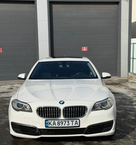 Белый БМВ 5 Серия, объемом двигателя 2 л и пробегом 302 тыс. км за 15000 $, фото 1 на Automoto.ua