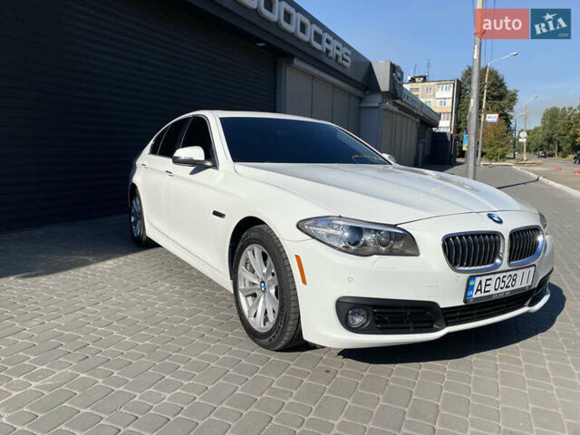 Белый БМВ 5 Серия, объемом двигателя 2 л и пробегом 160 тыс. км за 14700 $, фото 1 на Automoto.ua