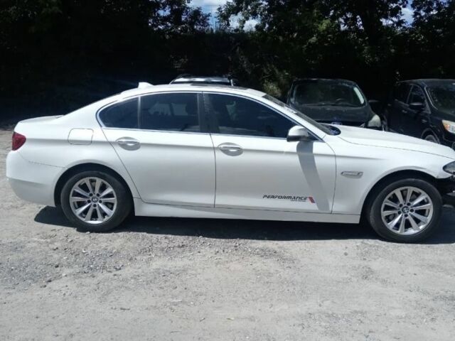 Білий БМВ 5 Серія, об'ємом двигуна 2 л та пробігом 226 тис. км за 9200 $, фото 1 на Automoto.ua