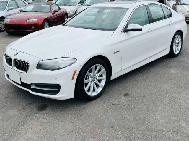 Білий БМВ 5 Серія, об'ємом двигуна 3 л та пробігом 84 тис. км за 4200 $, фото 1 на Automoto.ua