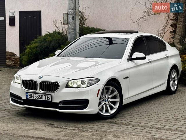 Белый БМВ 5 Серия, объемом двигателя 3 л и пробегом 196 тыс. км за 16900 $, фото 1 на Automoto.ua