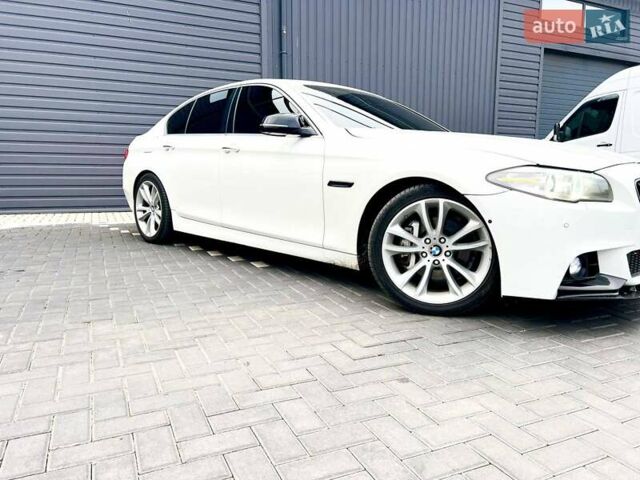 Білий БМВ 5 Серія, об'ємом двигуна 3 л та пробігом 184 тис. км за 21500 $, фото 1 на Automoto.ua