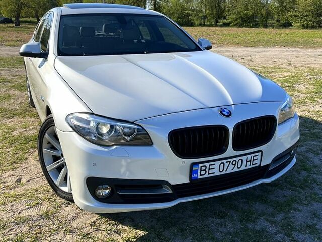 Білий БМВ 5 Серія, об'ємом двигуна 3 л та пробігом 237 тис. км за 14800 $, фото 1 на Automoto.ua