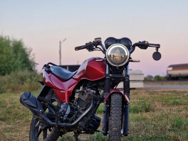 Белый БМВ 5 Серия, объемом двигателя 3 л и пробегом 290 тыс. км за 16300 $, фото 1 на Automoto.ua