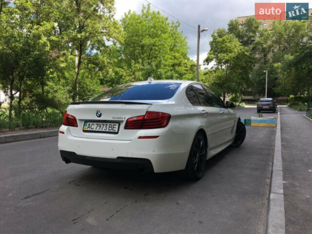 Белый БМВ 5 Серия, объемом двигателя 3 л и пробегом 187 тыс. км за 17900 $, фото 1 на Automoto.ua