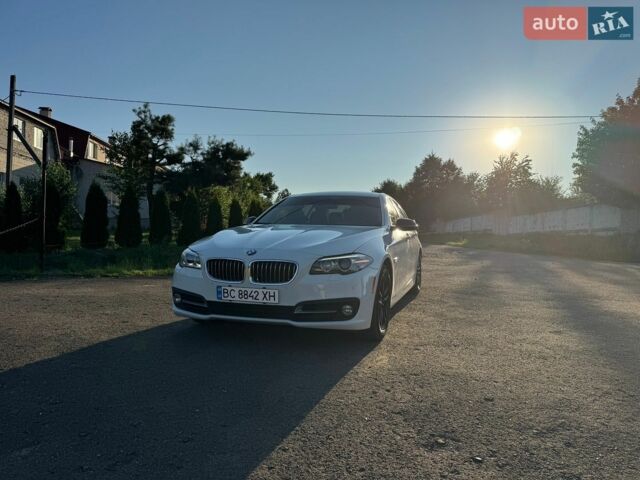 Білий БМВ 5 Серія, об'ємом двигуна 2 л та пробігом 130 тис. км за 17500 $, фото 1 на Automoto.ua
