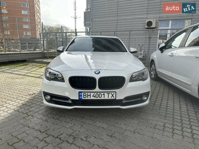 Білий БМВ 5 Серія, об'ємом двигуна 2 л та пробігом 195 тис. км за 14300 $, фото 1 на Automoto.ua