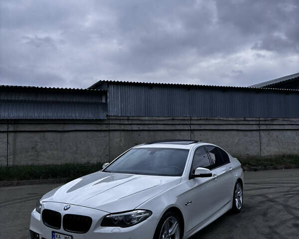 Білий БМВ 5 Серія, об'ємом двигуна 3 л та пробігом 117 тис. км за 22000 $, фото 1 на Automoto.ua
