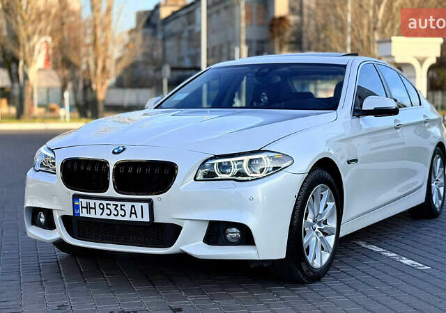 Белый БМВ 5 Серия, объемом двигателя 2.98 л и пробегом 220 тыс. км за 16000 $, фото 1 на Automoto.ua