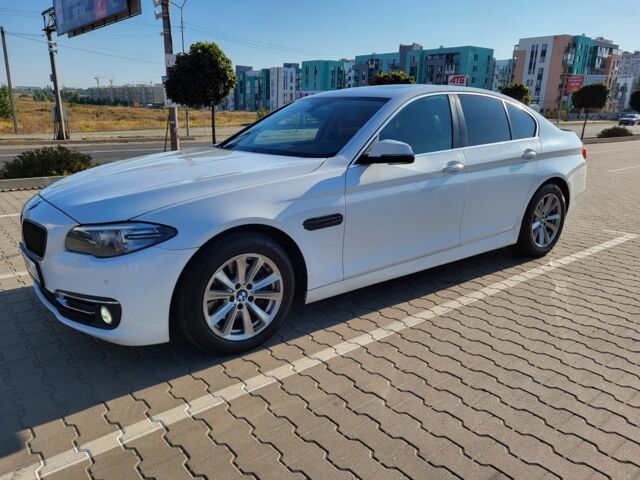 Білий БМВ 5 Серія, об'ємом двигуна 2 л та пробігом 169 тис. км за 17000 $, фото 1 на Automoto.ua