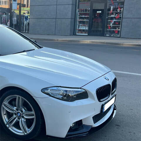 Белый БМВ 5 Серия, объемом двигателя 2.98 л и пробегом 198 тыс. км за 14500 $, фото 1 на Automoto.ua