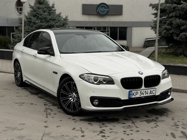 Белый БМВ 5 Серия, объемом двигателя 2 л и пробегом 130 тыс. км за 15500 $, фото 1 на Automoto.ua