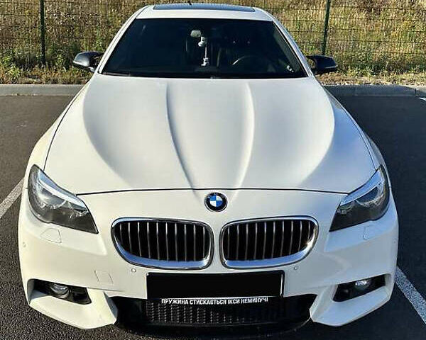 Белый БМВ 5 Серия, объемом двигателя 2 л и пробегом 149 тыс. км за 14000 $, фото 1 на Automoto.ua
