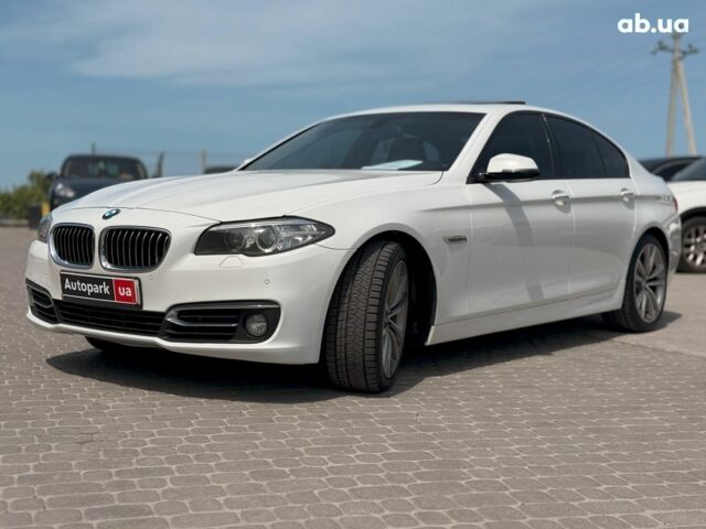 БМВ 5 Серия 2016 в Львове на Automoto.ua Белый БМВ 5 Серия, объемом двигателя 2 л и пробегом 222 тыс. км за 15490 $, фото 1 на Automoto.ua