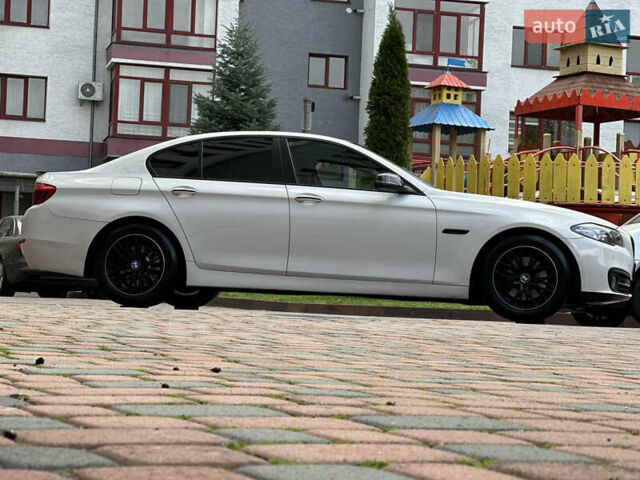 Белый БМВ 5 Серия, объемом двигателя 2 л и пробегом 260 тыс. км за 16900 $, фото 1 на Automoto.ua