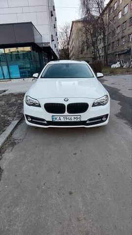 Белый БМВ 5 Серия, объемом двигателя 2 л и пробегом 173 тыс. км за 15100 $, фото 1 на Automoto.ua