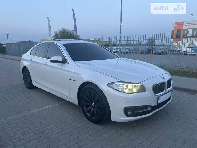 Белый БМВ 5 Серия, объемом двигателя 2 л и пробегом 171 тыс. км за 22600 $, фото 1 на Automoto.ua