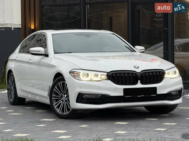 Білий БМВ 5 Серія, об'ємом двигуна 2 л та пробігом 74 тис. км за 26500 $, фото 1 на Automoto.ua