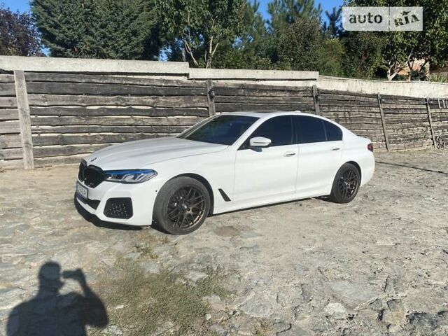 Белый БМВ 5 Серия, объемом двигателя 2 л и пробегом 100 тыс. км за 27100 $, фото 1 на Automoto.ua