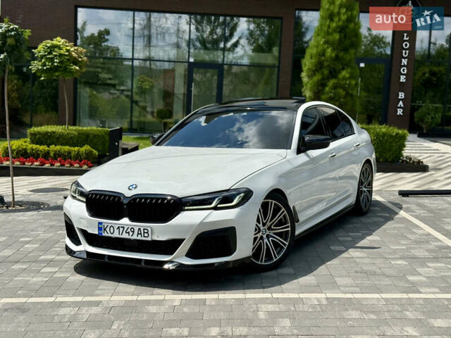 Білий БМВ 5 Серія, об'ємом двигуна 4.39 л та пробігом 153 тис. км за 39500 $, фото 1 на Automoto.ua
