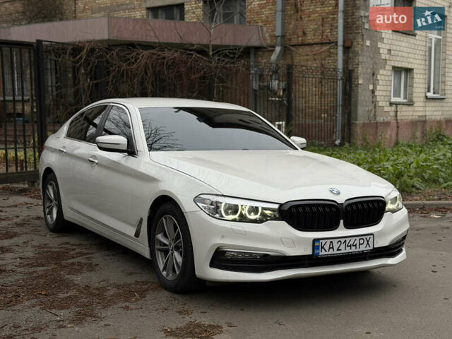 Білий БМВ 5 Серія, об'ємом двигуна 2 л та пробігом 222 тис. км за 23500 $, фото 1 на Automoto.ua