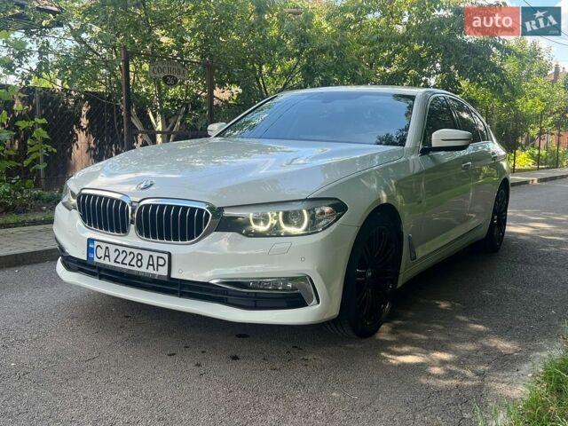 Білий БМВ 5 Серія, об'ємом двигуна 2 л та пробігом 131 тис. км за 26500 $, фото 1 на Automoto.ua