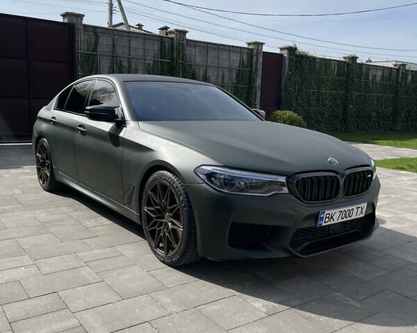 Білий БМВ 5 Серія, об'ємом двигуна 3 л та пробігом 190 тис. км за 39000 $, фото 1 на Automoto.ua