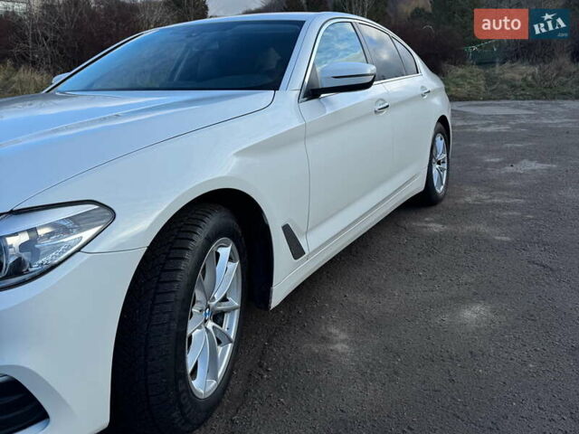 Белый БМВ 5 Серия, объемом двигателя 2 л и пробегом 138 тыс. км за 29500 $, фото 1 на Automoto.ua