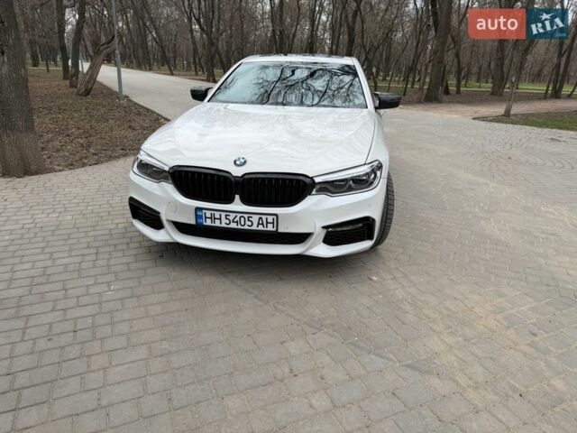 Белый БМВ 5 Серия, объемом двигателя 3 л и пробегом 138 тыс. км за 32900 $, фото 1 на Automoto.ua