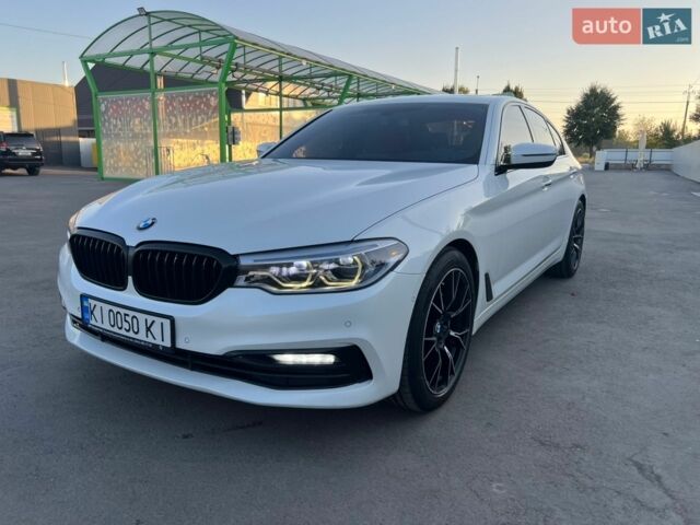 Белый БМВ 5 Серия, объемом двигателя 3 л и пробегом 127 тыс. км за 32500 $, фото 1 на Automoto.ua