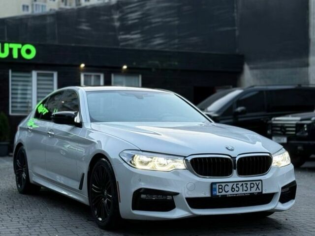 Білий БМВ 5 Серія, об'ємом двигуна 2 л та пробігом 125 тис. км за 28500 $, фото 1 на Automoto.ua