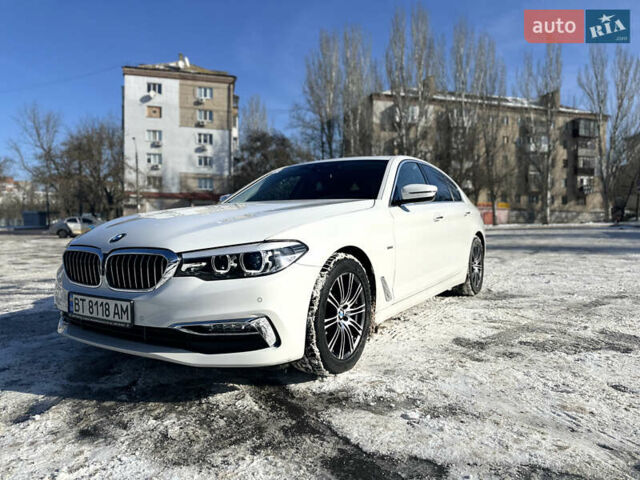 Белый БМВ 5 Серия, объемом двигателя 2 л и пробегом 56 тыс. км за 28500 $, фото 1 на Automoto.ua
