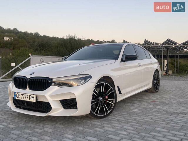 Белый БМВ 5 Серия, объемом двигателя 2.99 л и пробегом 245 тыс. км за 36000 $, фото 1 на Automoto.ua
