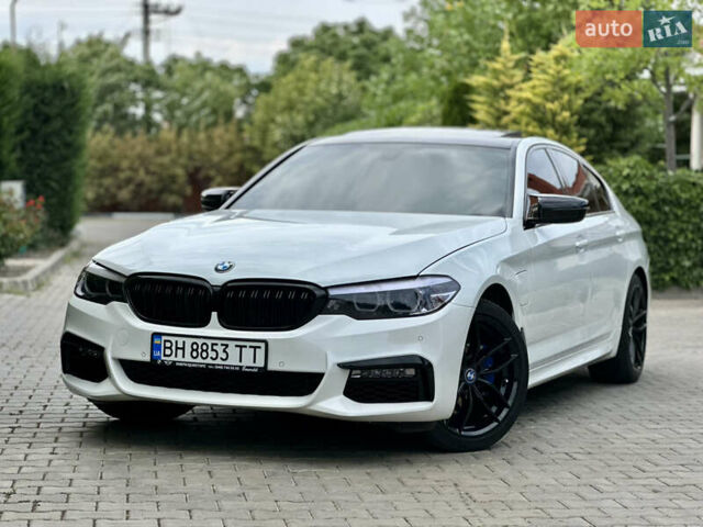 Белый БМВ 5 Серия, объемом двигателя 2 л и пробегом 132 тыс. км за 24500 $, фото 1 на Automoto.ua