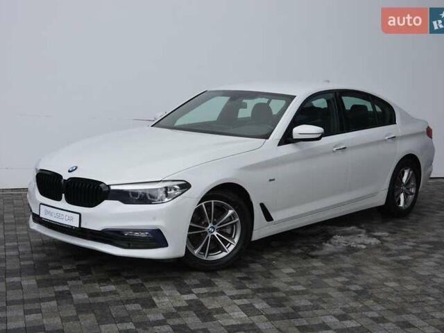 Белый БМВ 5 Серия, объемом двигателя 2 л и пробегом 151 тыс. км за 26500 $, фото 1 на Automoto.ua