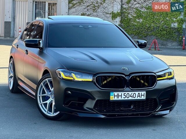 Белый БМВ 5 Серия, объемом двигателя 3 л и пробегом 98 тыс. км за 39000 $, фото 1 на Automoto.ua