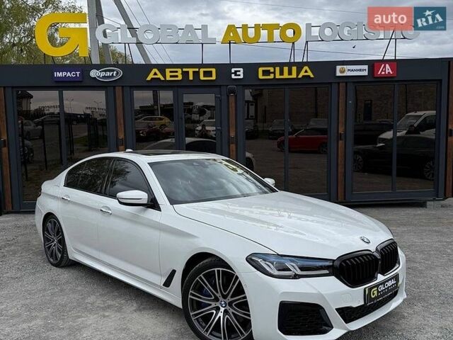 Белый БМВ 5 Серия, объемом двигателя 3 л и пробегом 183 тыс. км за 33100 $, фото 1 на Automoto.ua