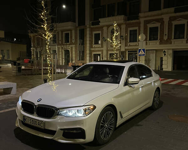 Білий БМВ 5 Серія, об'ємом двигуна 2 л та пробігом 96 тис. км за 25500 $, фото 1 на Automoto.ua