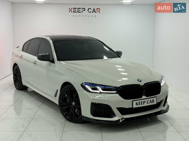 Белый БМВ 5 Серия, объемом двигателя 2 л и пробегом 169 тыс. км за 27500 $, фото 1 на Automoto.ua