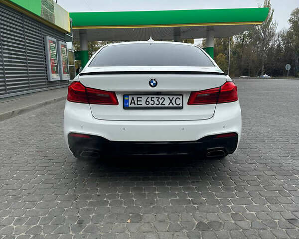 Белый БМВ 5 Серия, объемом двигателя 2 л и пробегом 85 тыс. км за 24500 $, фото 1 на Automoto.ua