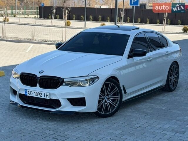 Белый БМВ 5 Серия, объемом двигателя 2.98 л и пробегом 200 тыс. км за 28500 $, фото 1 на Automoto.ua