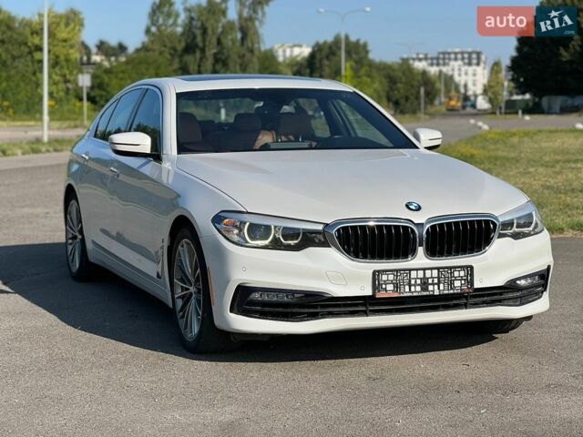 Білий БМВ 5 Серія, об'ємом двигуна 2 л та пробігом 200 тис. км за 26900 $, фото 1 на Automoto.ua