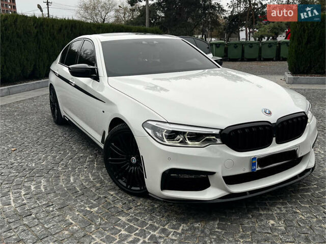 Білий БМВ 5 Серія, об'ємом двигуна 3 л та пробігом 73 тис. км за 37999 $, фото 1 на Automoto.ua